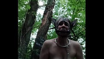 2024 09 04 esclave f la ponygirl en forêt