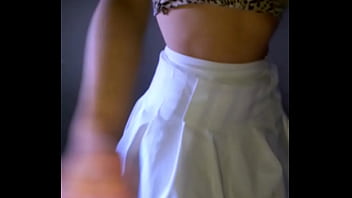 Bonneyuwu 6 15 top leopardo pollerita blanca me masturbo