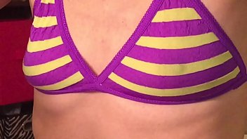 Anita cummings plays with herself and buttplug