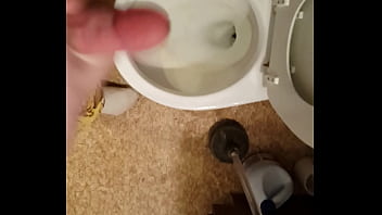 Huge Load Masturbating In Toilet thumbnail
