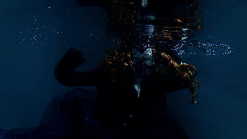 Gothic Underwater Shooting In Swimmimg Pool Arya Grander thumbnail