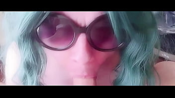 Cumming in a mommy's mouth