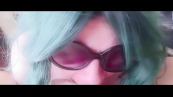 Cumming in a mommy's mouth