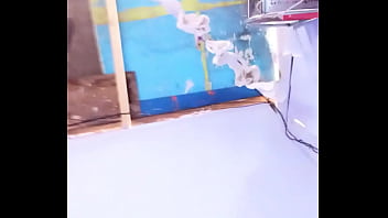 Jugando con su coño sola para su novio