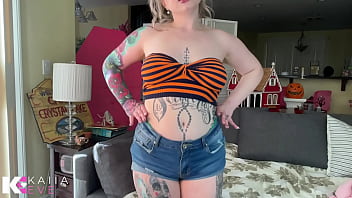 Bossy belly button worship cum tribute mrs brief dragonball z