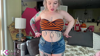 Bossy belly button worship cum tribute mrs brief dragonball z