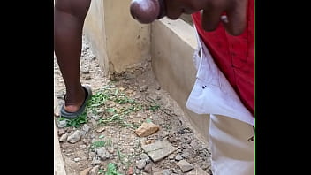 He gave me a hot short fuck outdoor fuck