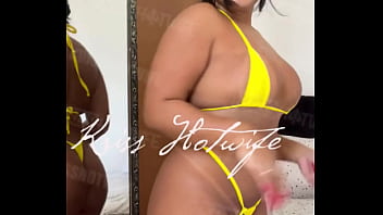 Did i look pretty in yellow eu estava bonita de amarelo