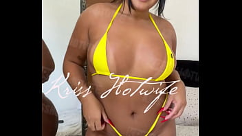 Did i look pretty in yellow eu estava bonita de amarelo