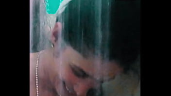 Cleaning up with jazmin shave to vibrate