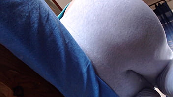 Wonderful farts inside tight yoga pants Wonderful farts inside tight yoga pants