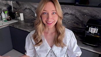 The tourist was very hungry and i fed her creampie