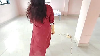 हाॅट सेक्सी काॅलेज टिचर का बाॅयफ्रेंड के साथ देसी चुदाई हाॅट सेक्सी काॅलेज टिचर का बाॅयफ्रेंड के साथ देसी चुदाई