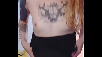 Humilhando um corno Humilhando um corno