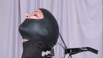 Inflating belly fake