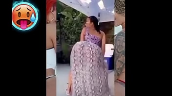 Garotas Muinto Gostosas De Se Ver Rebolando Twer Essas Bunda Vao Te Deixa De Pau Duro E Mais Vamos Ver Só Cuzao thumbnail