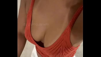 Bora fazer mercado e exibir as marquinhas #brazilian #housewife #luna #sexy #grocery #shopping #morena #brunette #sum