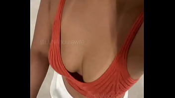 Bora fazer mercado e exibir as marquinhas #brazilian #housewife #luna #sexy #grocery #shopping #morena #brunette #sum