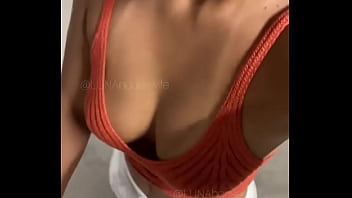 Bora fazer mercado e exibir as marquinhas #brazilian #housewife #luna #sexy #grocery #shopping #morena #brunette #sum