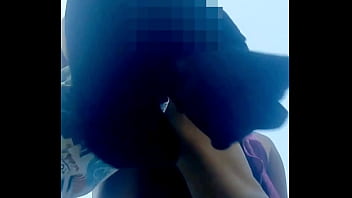 Esposa infiel se deja follar en el monte