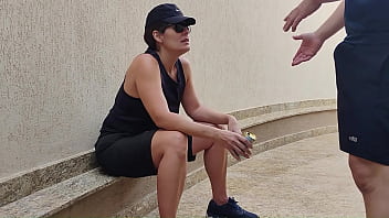 Sapatão teve que dar para o amigo do serviço após apostar que o palmeiras seria campeão mundial