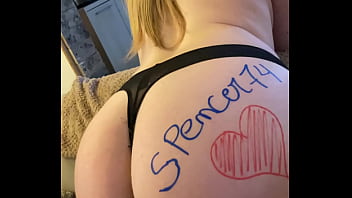 Et là meilleur en vidéo pour mon plus grand fan tu veux ton dediboobs