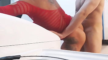 Tentei lavar as roupas mas prefiro da o cu