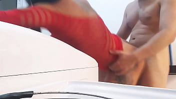 Tentei lavar as roupas mas prefiro da o cu