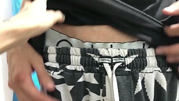 Me dejan solo con mi hermanastra y resulto ser una puta quiere saber lo que es follar