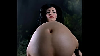 Comparação de modelo de revista com modelo plus size