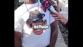 Lecciones de vida en el barrio #historia #cantante #apoyo #elchicletv #superacion #barbero