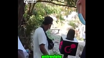 Lecciones De Vida En El Barrio #historia #cantante #apoyo #elchicletv #superacion #barbero thumbnail