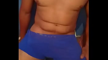 Me Masturbando De Cueca Azul thumbnail