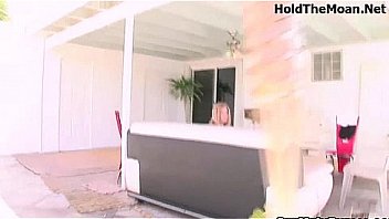 Hot babe mindi public flasher