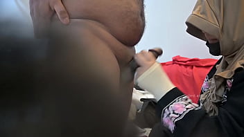 Sexy muslim lady blowjob