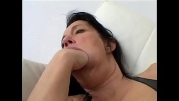 Fisting Mouth thumbnail