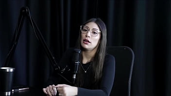 Veja a entrevista safada e cheia de putaria com a melina khalifa no porn cast brazil parte 1 watch sheer red