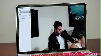 Blonde babe fucks guy to payback cheating bf