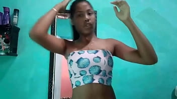 Vitória exibiu sua bunda