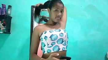 Vitória exibiu sua bunda