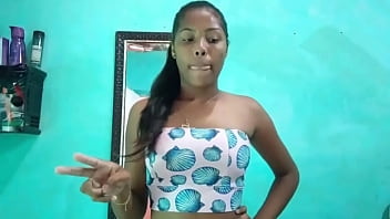 Vitória Exibiu Sua Bunda thumbnail