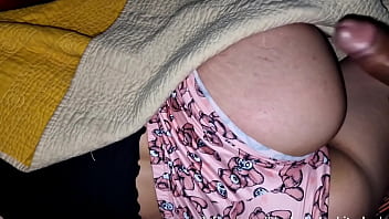 Follando duro con el novio de mi compañera de cuarto