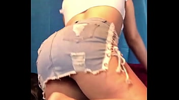 Wet throat shawty watch the full porn clip on my channel