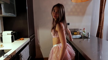 I'm fucking the housekeeper her gorgeous body looks great in this outfit