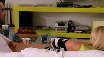 Beautiful carla cox masturbates while enjoying a hard rod up her ass