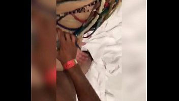 Sendo fodida por um negão