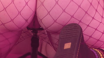 Thick teen loves the taste of dick