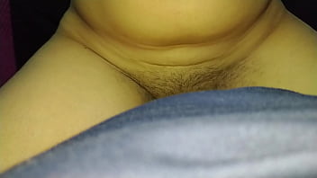 Chica embarazada pedia verga a su esposo y como este no le dio acudio a su vecino el de la tienda