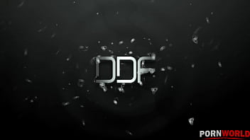 Light skin vs black shoes leg fetish boyfriend enjoys foot sucking