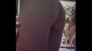 Изменяет мужу с бывшим жена